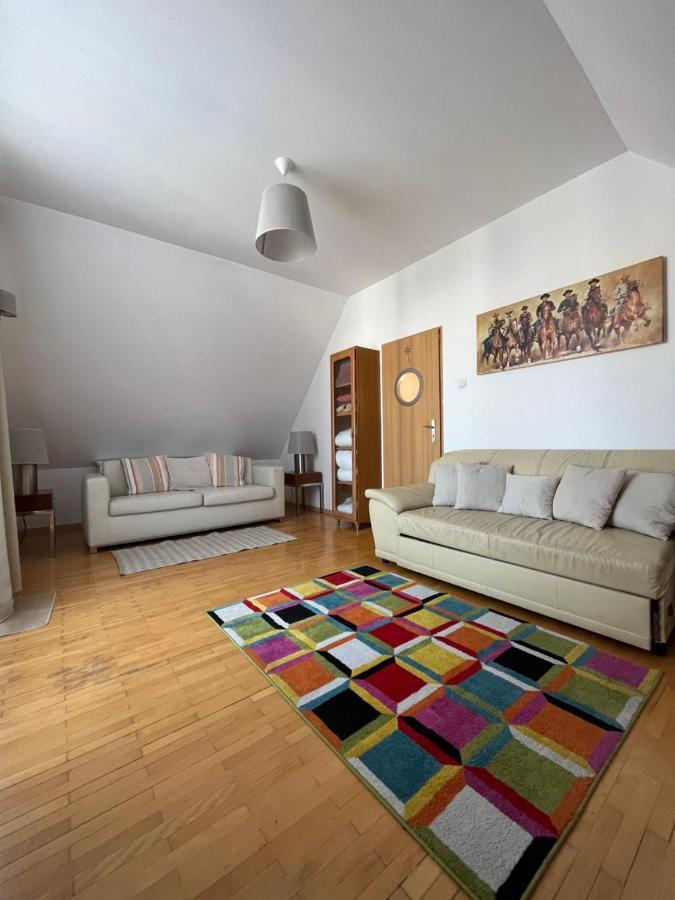 Gael Stary Rynek 1 Apartment *